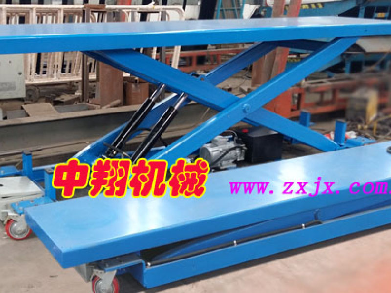 東風(fēng)汽車(chē)項(xiàng)目定制的液壓升降平臺(tái)提前完工，整裝待發(fā)！